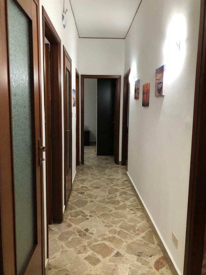 Casa Vacanza Чефалу Екстериор снимка