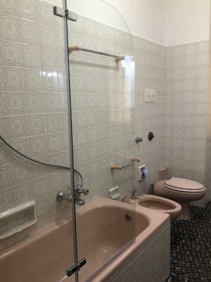 Casa Vacanza Чефалу Екстериор снимка